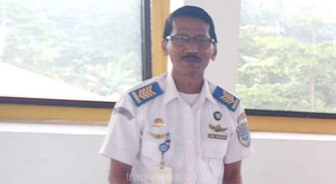 Koordinator Tata Usaha Terminal Jatijajar Kota Depok Dudi Marsudi (foto: ton)