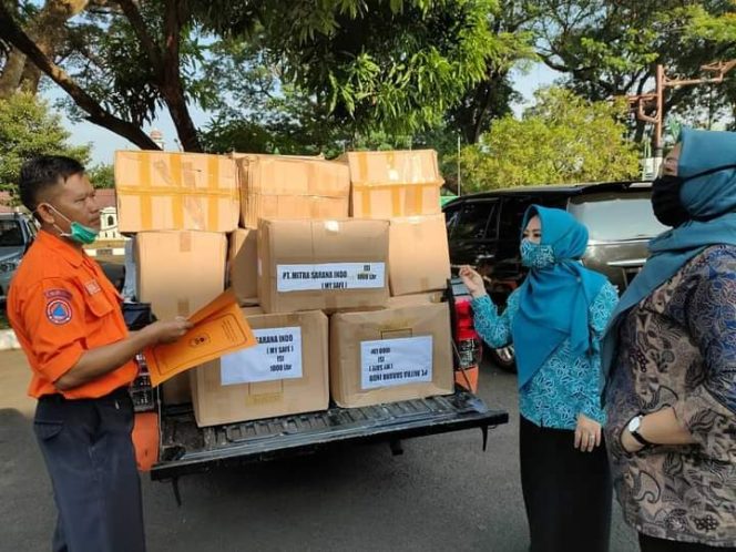 
					BPBD Pusat Salurkan 35.000 Masker ke Subang