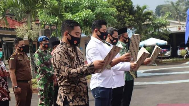 
					Polres Tasikmalaya Inisiasi Deklarasi Patuh Protokol Kesehatan Covid-19 di Masa Pilbup