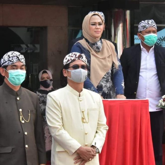 
					HUT Karawang ke-387 : Sekda Karawang Baca Puisi “Yeuh Aing Karawang”