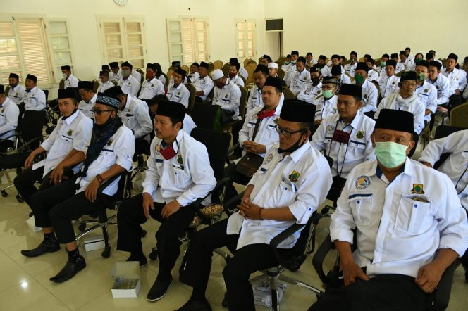 
					Forum Komunikasi Guru Ngaji se Cianjur Bimtek Sekaligus Di Kukuhkan