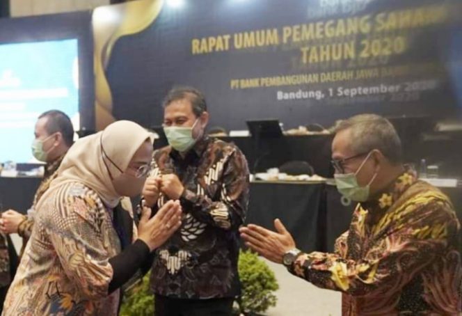 
					Bupati Karawang Hadiri (RUPS) Luar Biasa Bank BJB