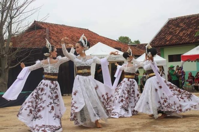 
					Bentuk Apresiasi Budaya Sunda: Disdikbud Subang Gelar Pentas Seni Ringkang Pakaleran