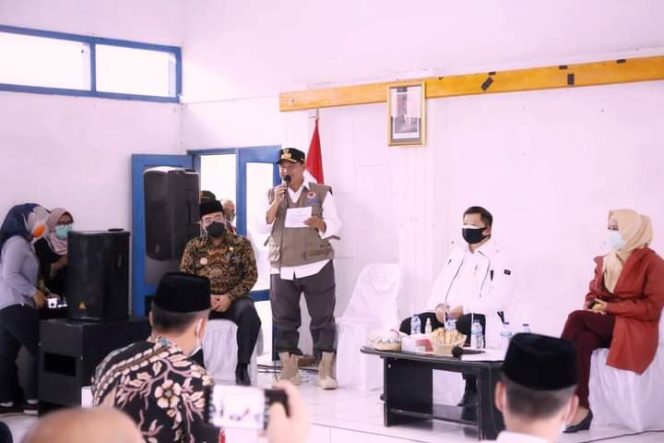 
					Cari Solusi Lintas Sektoral, Menteri PPN/Bappenas RI Datangi Cipatujah Tasikmalaya