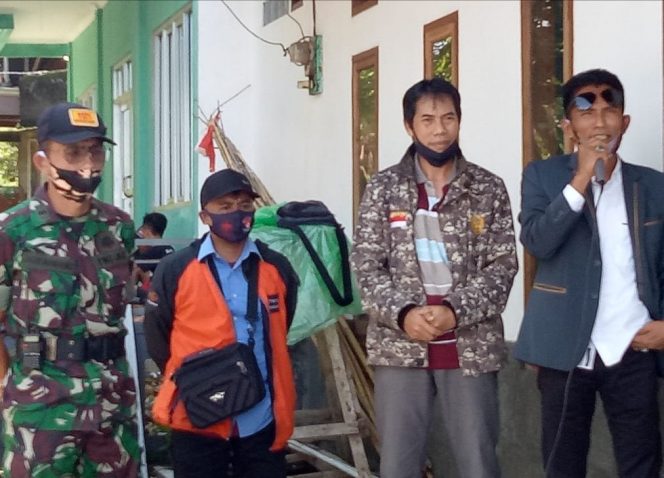 
					Sekmat Mekarmukti Garut Pantau Penyaluran Banprov BPNT