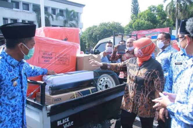 
					Kementrian KKP Salurkan Bantuan Stimulus Chest Freezeer di Subang