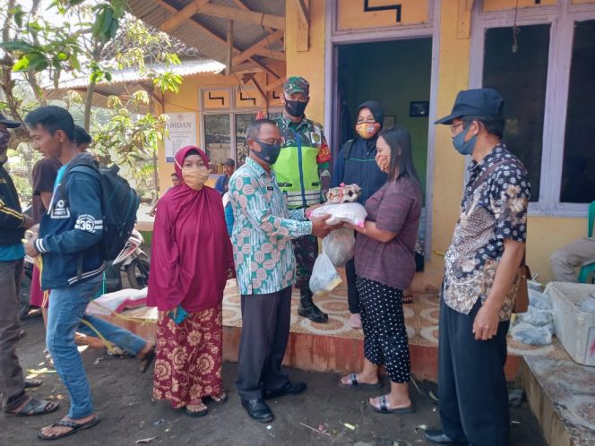 
					Agar Tepat Sasaran, Penyaluran BPNT di Kecamatan Caringin Garut Terus Dimonitor