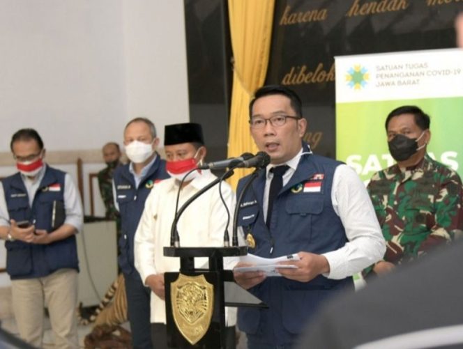 
					Kadisnaketrans: UMP Jabar Tahun 2021 Rp.1.810.351,36,-