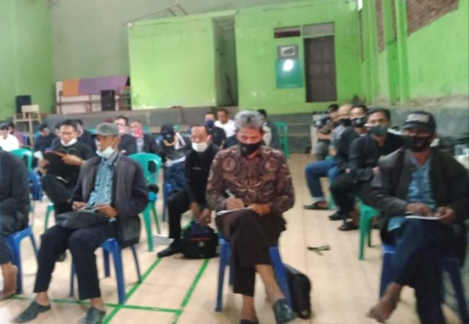 
					Kades dan LPM 4 Kecamatan di Garut Ikut Pemahaman UU Tipikor Untuk Pemdes