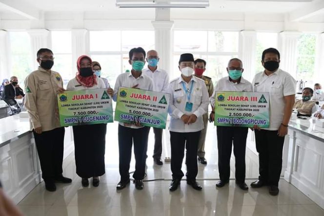 
					SMAN 1 Sukaresmi Cianjur Juara 1 Lomba Sekolah Sehat