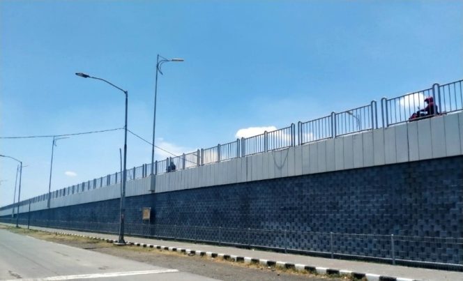 
					BBPJN 8 Surabaya Pelihara Jembatan Suramadu 92,9 Miliar