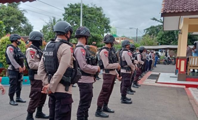 
					Forkopimcam Caringin Garut Apel Gabungan Pengamanan Malam Tahun Baru 2021