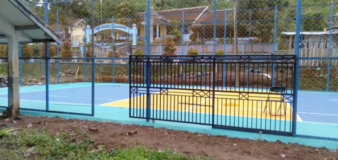 
					Desa Mekarmukti Talegong Garut Bangun Lapang Volly 105 Juta