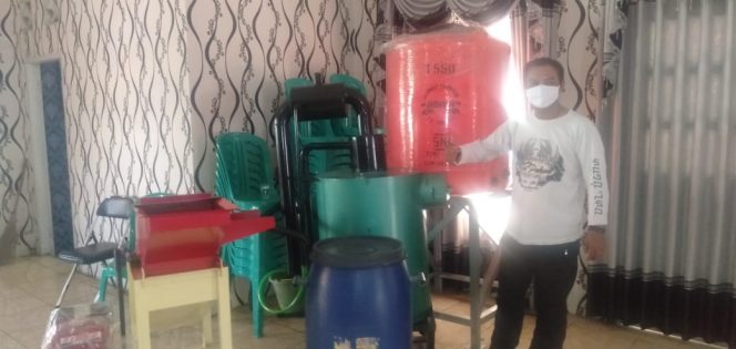 
					Desa Cibening Purwakarta Siap Launching Program Daur Ulang Sampah