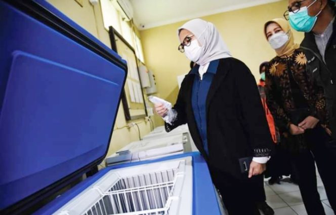 
					Jamin Mutu Vaksin,BPPOM RI Monitoring Vaksin di Kab Bandung