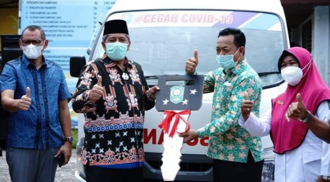 
					Penghulu Kp Adat Dapat Mobil Ambulance di Kab Siak Riau