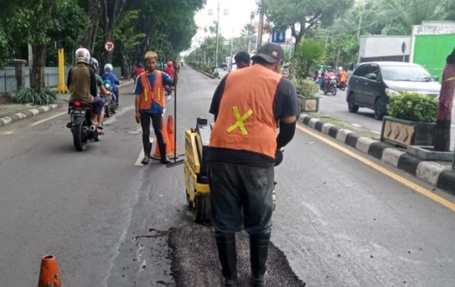 
					Anggaran Preservasi Jalan Surabaya Gresik –  Sadang Rp 23,1 Millar