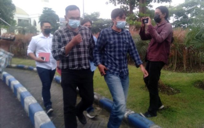 
					Dugaan Penganiayaan Jurnalis Tempo Dilaporkan ke Polda Jatim