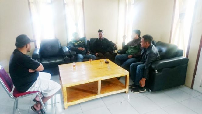 
					Sempat Datangi Rumah Wartawan: Kades Wanasuka Pangalengan Bandung Klarifikasi Pemberitaan Penyaluran BLT DD