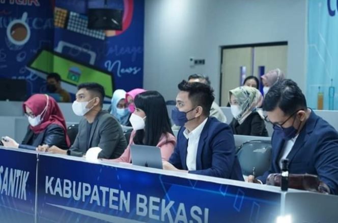 
					Puluhan ASN Bekasi dan Umum Ikut Final Lomba Master Of Ceremony
