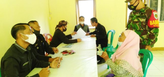 
					166 KPM di Desa Selaawi Talegong Terima BLT DD Tiga Bulan Sekaligus