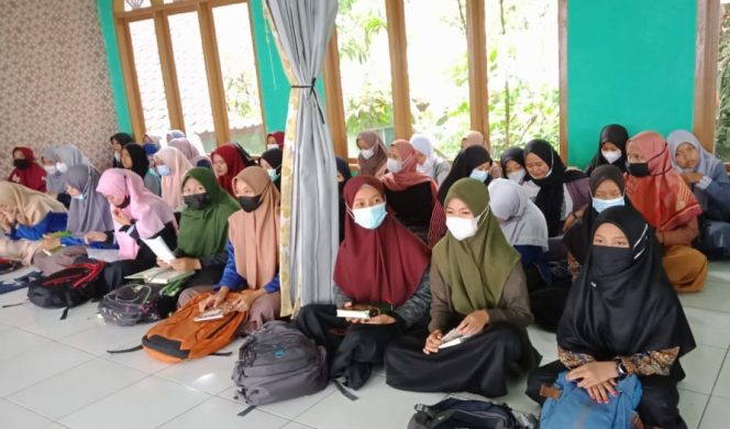 
					Gebyar Pesantren Ramadhan di Sekolah SMP/ SMA IT Mekarsewu Garut Ditutup