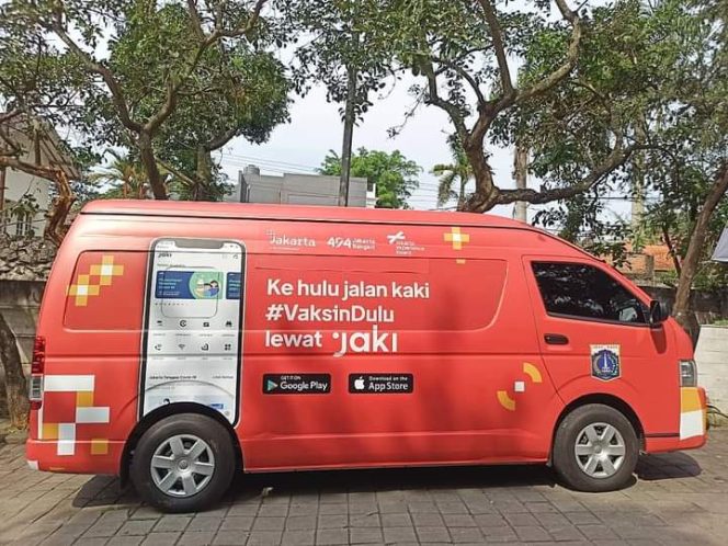 
					Mobil Vaksin Keliling di Jaksel Permudah Warga Mendaftar Ikut Vaksinasi