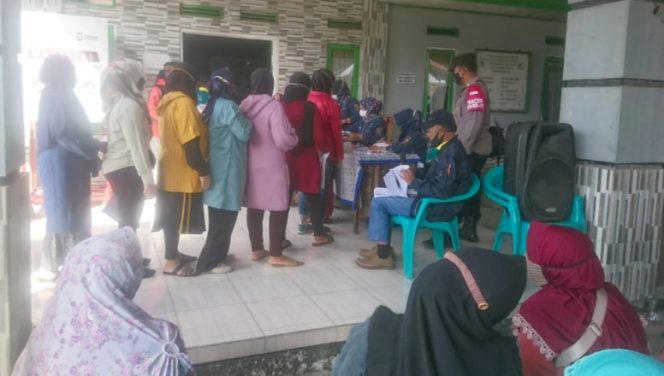 
					621 KPM Desa Warga Margamukti Pangalengan , Dapat BST Dua Tahap