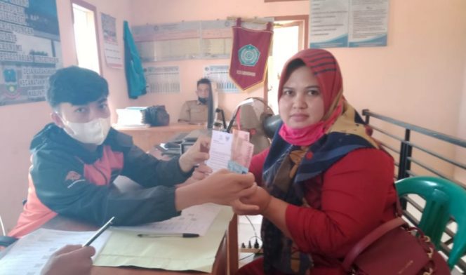 
					BST Desa Karangwangi Mekarmukti Garut 128 KPM