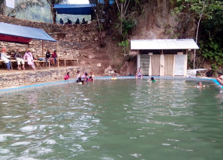 Wisata Air Panas Desa Mekarjaya Cidaun Cianjur Perlu Segera Dikembangkan