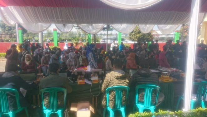 
					Desa Sukamanah Pangalengan Gelar 1000 Vaksin Gratis