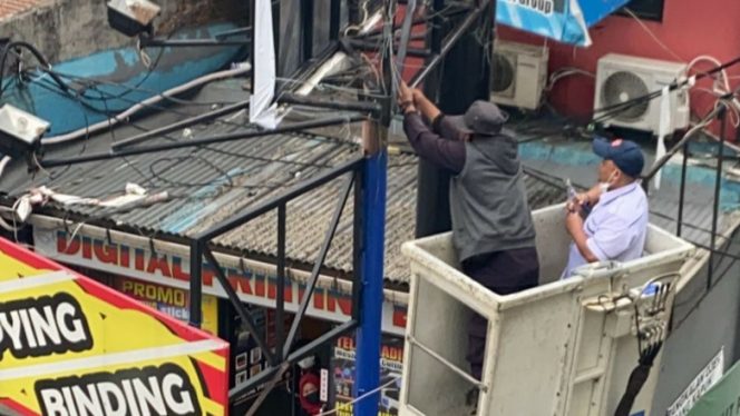 
					Permudah Pengawasan, BKD Depok Pasang 90 RFID di Papan Reklame