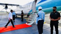 Dari Pangkalan TNI AU Halim Perdanakusuma, Jakarta, Presiden Joko Widodo bertolak menuju Kabupaten Cilacap untuk melakukan kunjungan kerja pada Kamis, 23 September 2021. Foto: BPMI Setpres/Laily Rachev