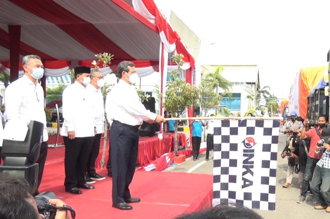 
					Produksi LRT Jabodebek Rampung dengan Nilai 3,9 Trilyun