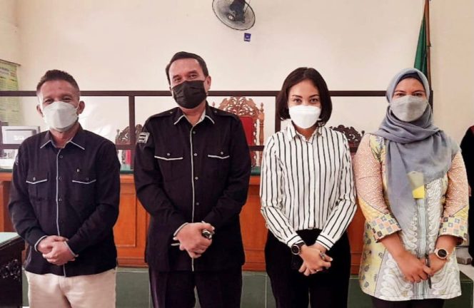 
					Polda Riau Menangkan Gugatan Prapid Pemilik Gudang Tersangka Penggelapan Barang Sembako