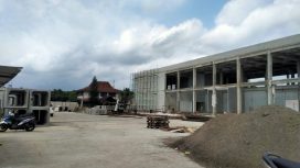 Pembangunan gedung dua lantai terminal kelas A Patria kota Blitar Jawa timur
