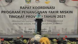 Ketua Panitia yang juga Kepala Bidang Penanganan Fakir Miskin dan Pemberdayaan Sosial Dinsos Jatim, Dra. Sufi Agustini M.Si.