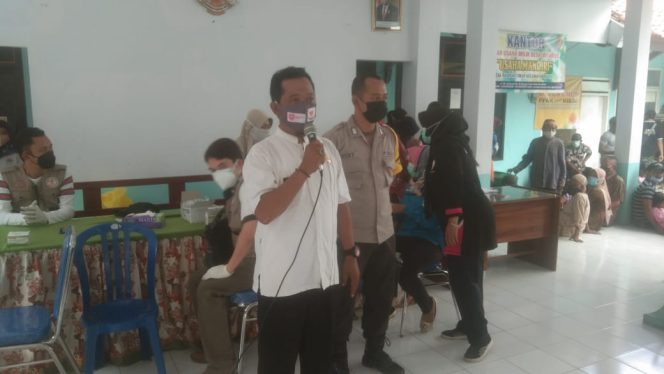 
					Berkolaborasi dengan Pemdes Kasiyan Timur, Gereja Bethel Adakan Vaksinasi Massal