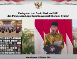 Presiden Joko Widodo saat memberikan sambutan pada Peringatan Hari Santri Nasional Tahun 2021 dan Peluncuran Logo Baru MES, Jumat (22/10/2021), di Istana Negara, Jakarta. (Sumber: Tangkapan Layar YouTube Sekretariat Presiden)