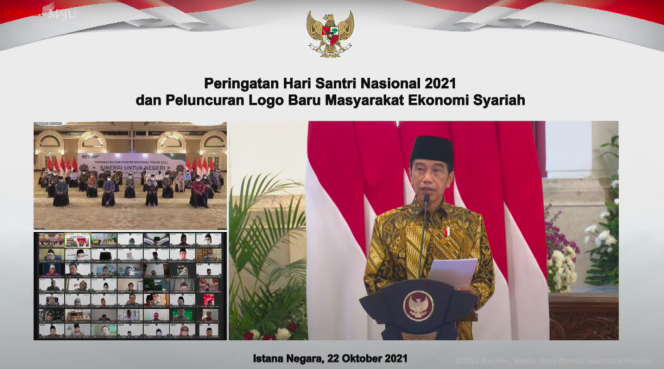 
					Presiden Joko Widodo saat memberikan sambutan pada Peringatan Hari Santri Nasional Tahun 2021 dan Peluncuran Logo Baru MES, Jumat (22/10/2021), di Istana Negara, Jakarta. (Sumber: Tangkapan Layar YouTube Sekretariat Presiden)