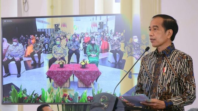 
					Presiden Buka Apkasi Otonomi Expo Tahun 2021