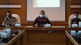 Rapat Kesiapsiagaan Menghadapi La Nina di Kabupaten Buleleng dengan instansi terkait yang diselenggarakan di Ruang Rapat Unit IV, Kantor Bupati Buleleng, Selasa (23/11/2021).