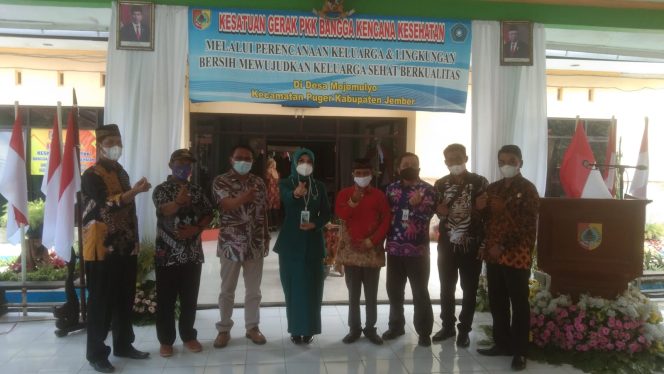 
					Ketua TP PKK Kabupaten Jember Bersama Rombongan Monitoring Di Desa Mojomulyo