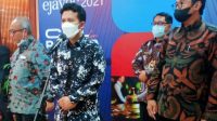 Wakil Gubernur Jawa Timur Emil Elestianto Dardak, saat memberikan keterangan pers usai menjadi pembicara di East Java Economic Forum (EJAVEC) ke 8 di Bank Indonesia Jatim.