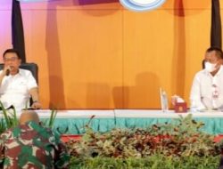 KSP, Jend.(Purn) Moeldoko,saat bincang rakyat di Gedung Kusuma Wicitro Kota Blitar (12/11/2021).