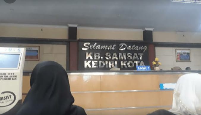 KB Samsat Ngronggo Kota Kediri Berikan Live Service, Pelayanan Terbaik Pada Wajib Pajak