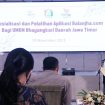 Ketua Bhayangkari Jawa timur, Ully Nico Afinta saat menggelar sosialisasi dan pelatihan Aplikasi Balanjha.com di Gedung Mahameru, Mapolda Jatim, Jumat (19/11/21).