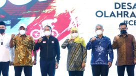 Gubernur Jawa timur Khofifah Indar parawansa, saat sosialisasi Perpres Nomor 86 tahun 2021 tentang Rencana Disain Besar Olahraga (DBON) di Hotel Fouble Tree Surabaya.(29/11/21).