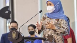 Gubernur Jatim Khofifah Indar parawansa saat meresmikan Mayapada Hospital Surabaya, Senin (22/11/2021).