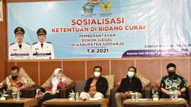 Diskominfo kabupaten Sidoarjo saat gelar sosialisasi ketentuan di bidang cukai pemberantasan rokok Illegal, Jumat (26/11/21)